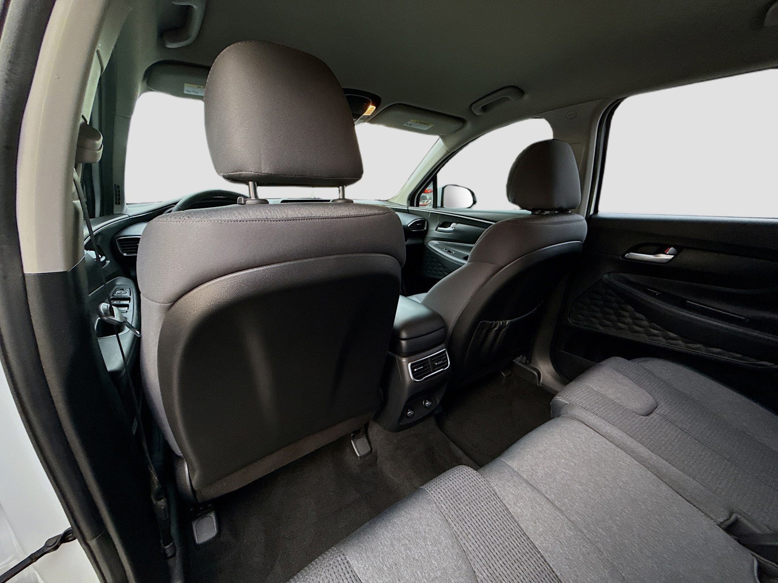 2023 Hyundai Santa Fe - Photo 23