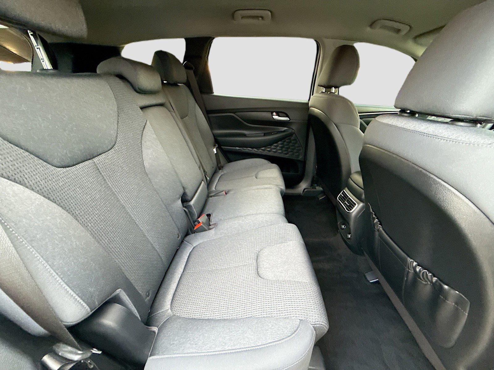 2023 Hyundai Santa Fe - Photo 27