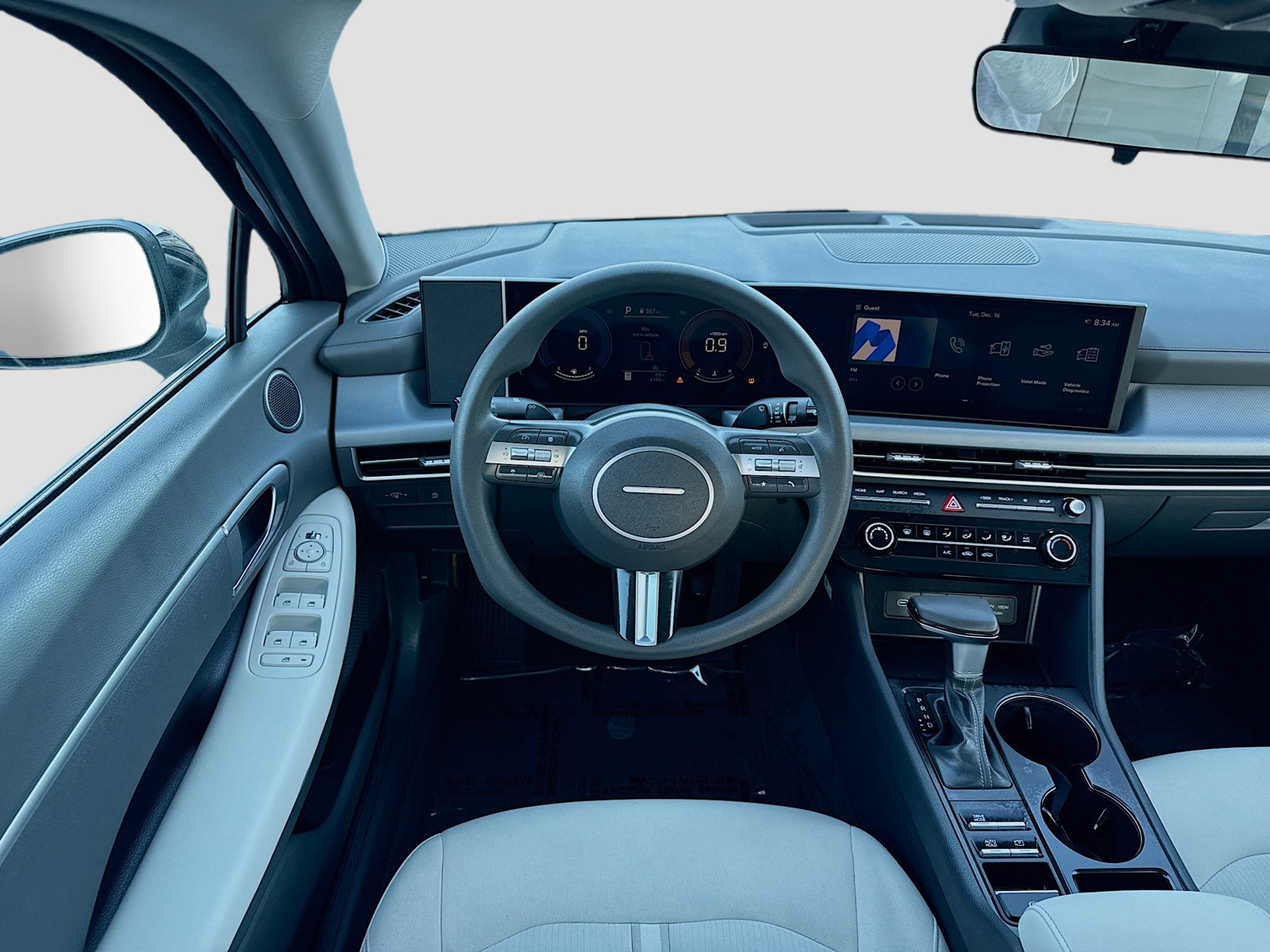 2025 Hyundai SONATA - Photo 15