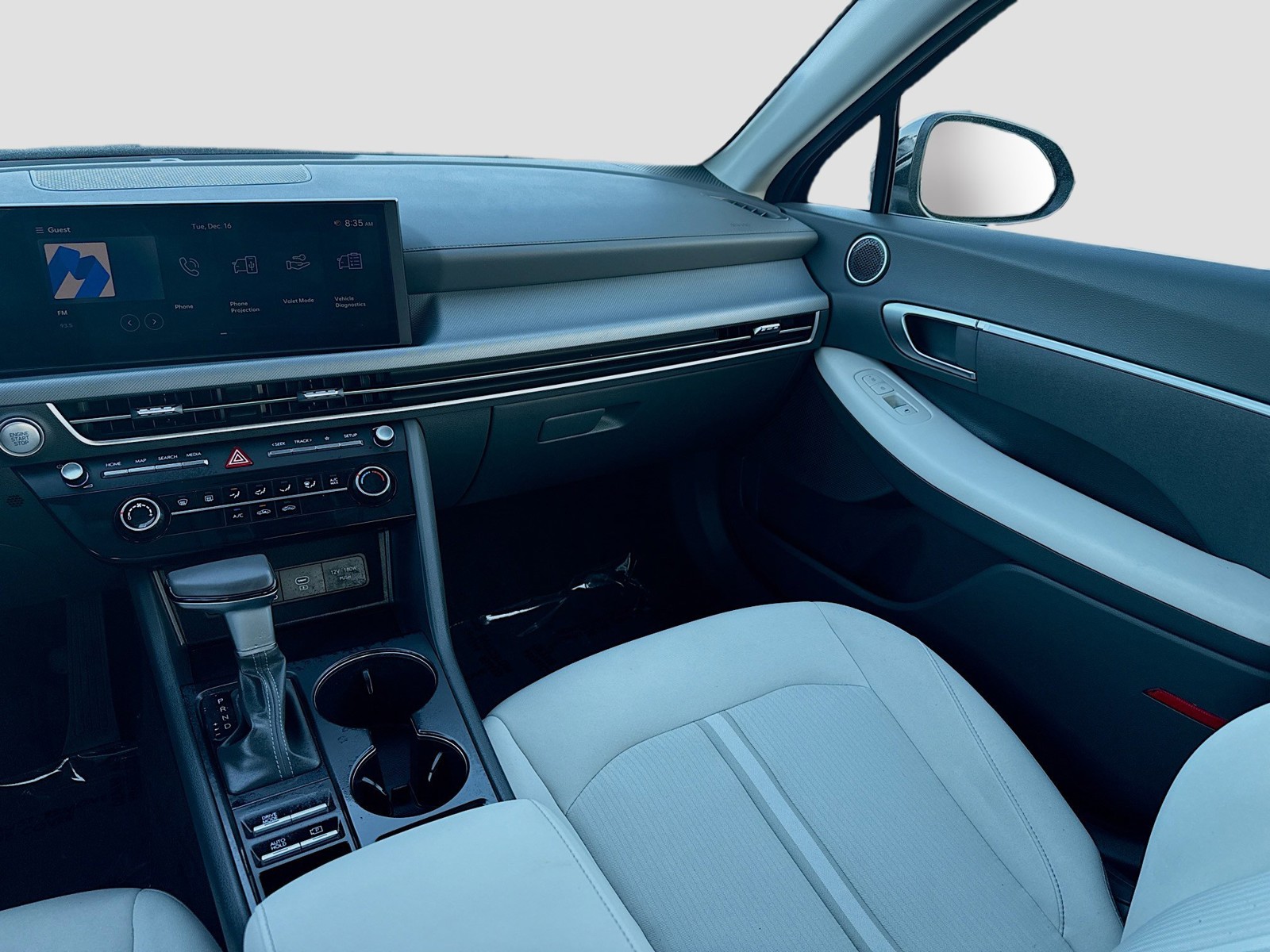 2025 Hyundai SONATA - Photo 16