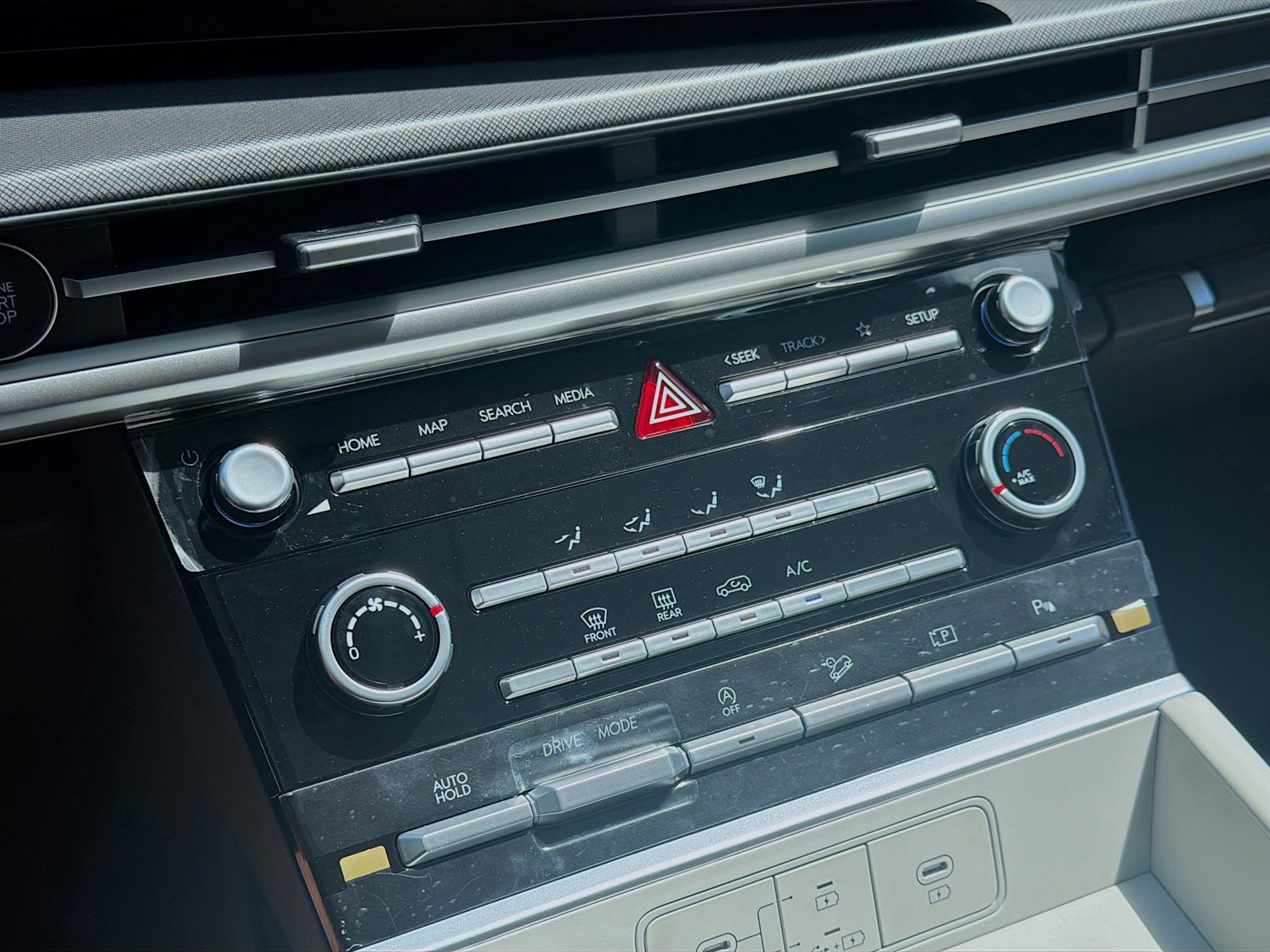 2026 Hyundai SANTA FE - Photo 12