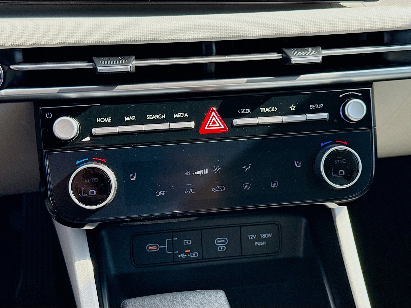 2026 Hyundai TUCSON - Photo 12