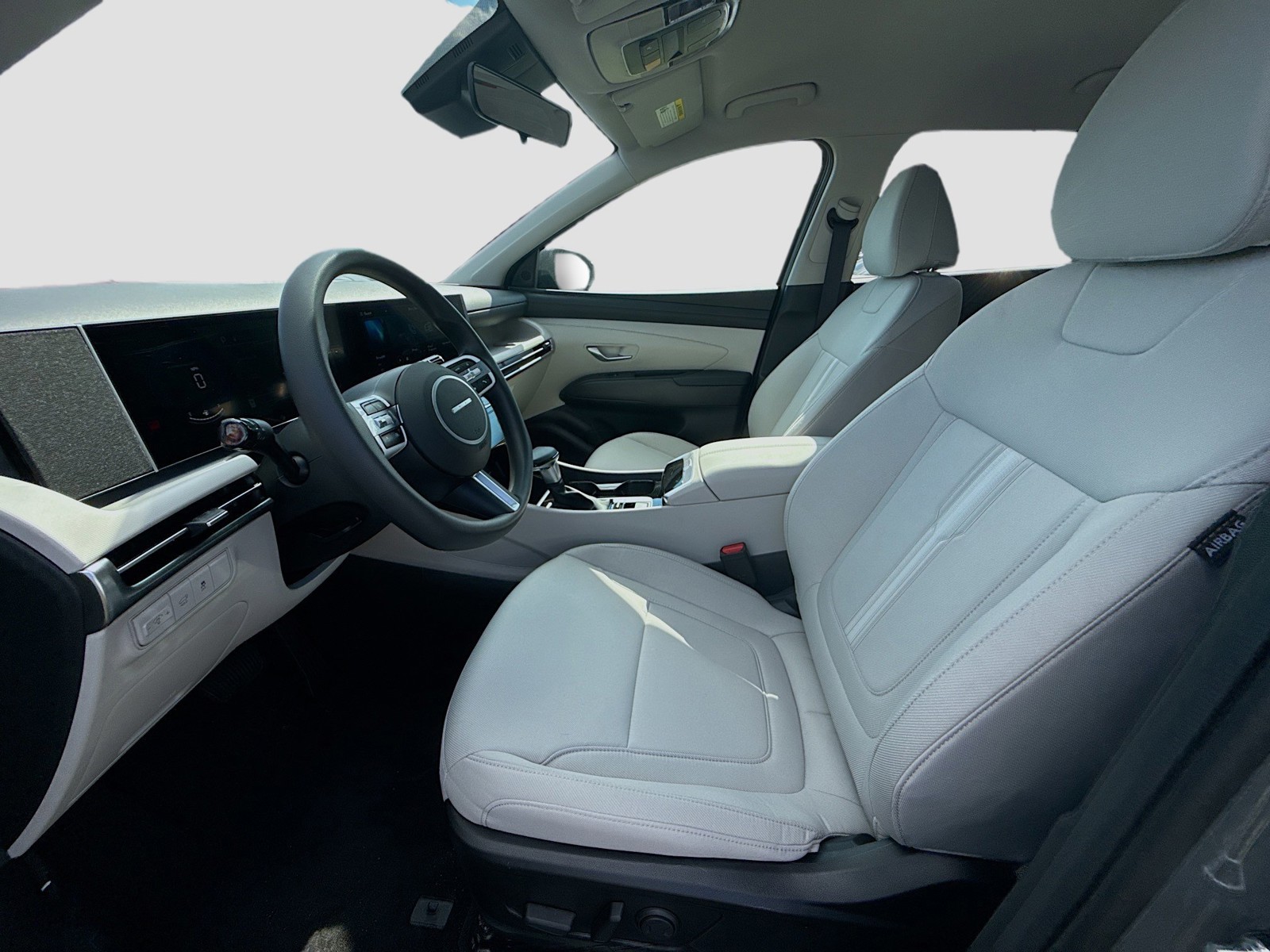 2026 Hyundai TUCSON - Photo 14