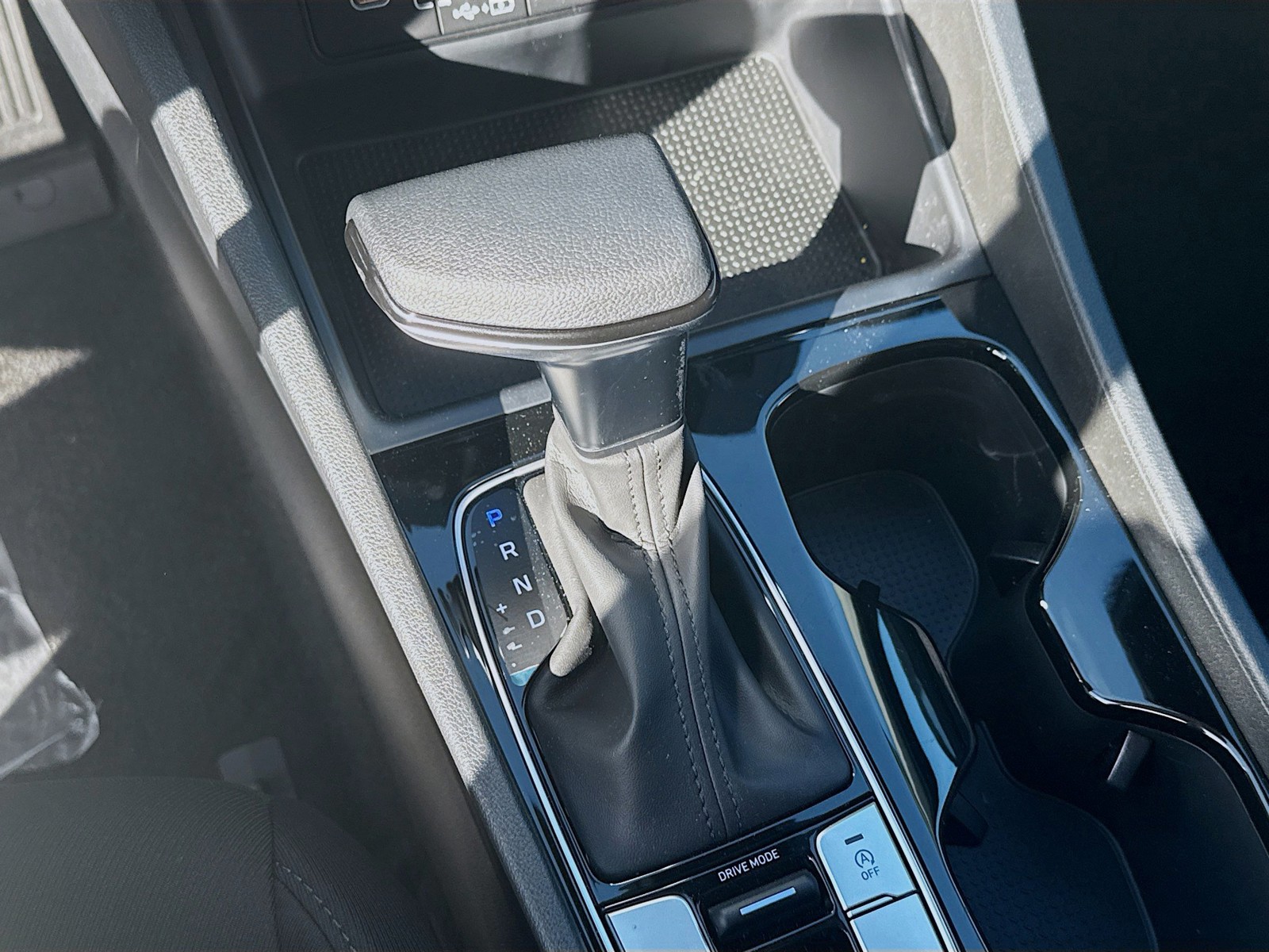2026 Hyundai TUCSON - Photo 13
