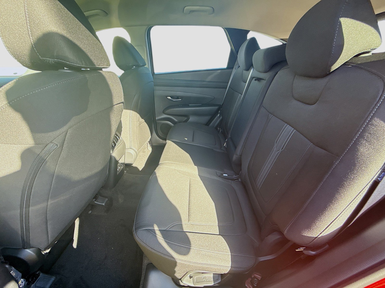 2026 Hyundai TUCSON - Photo 18