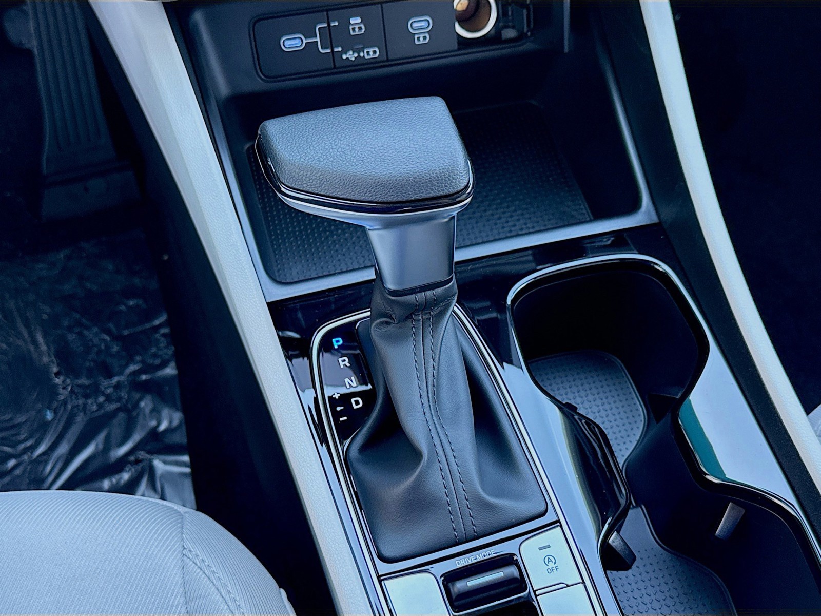 2026 Hyundai TUCSON - Photo 13