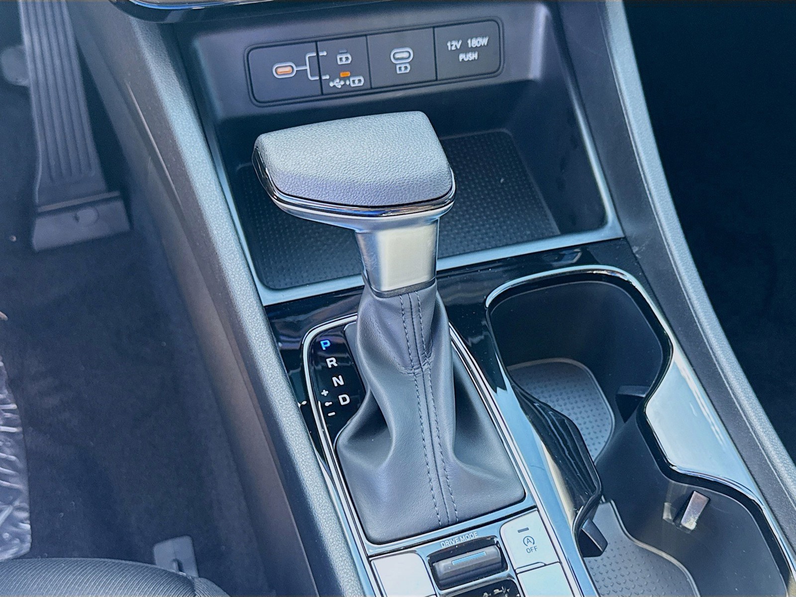 2026 Hyundai TUCSON - Photo 13