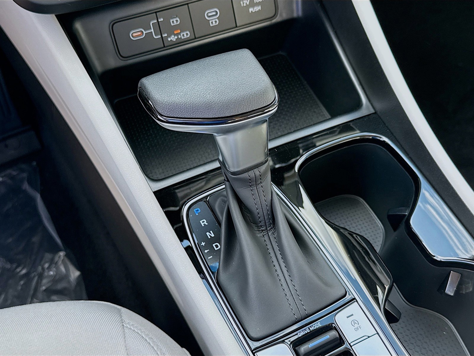 2026 Hyundai TUCSON - Photo 13