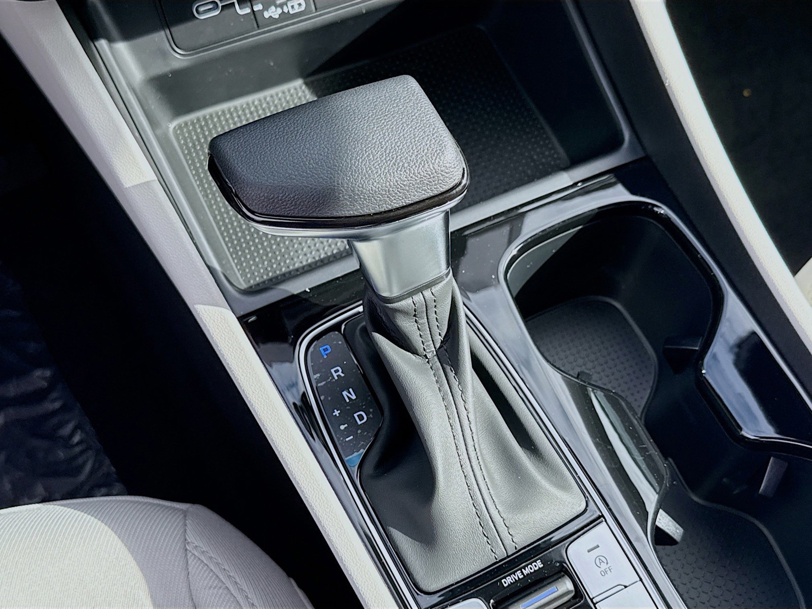 2026 Hyundai TUCSON - Photo 13