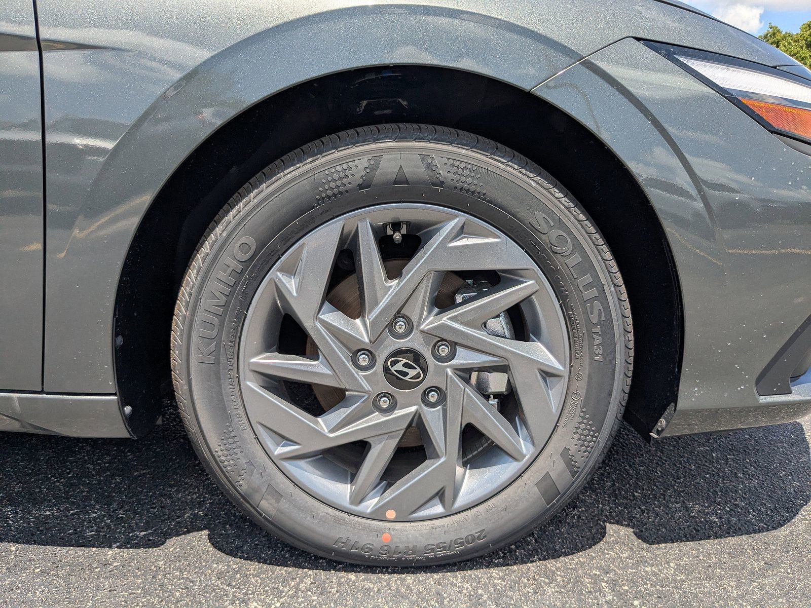 2025 Hyundai ELANTRA HYBRID - Photo 10