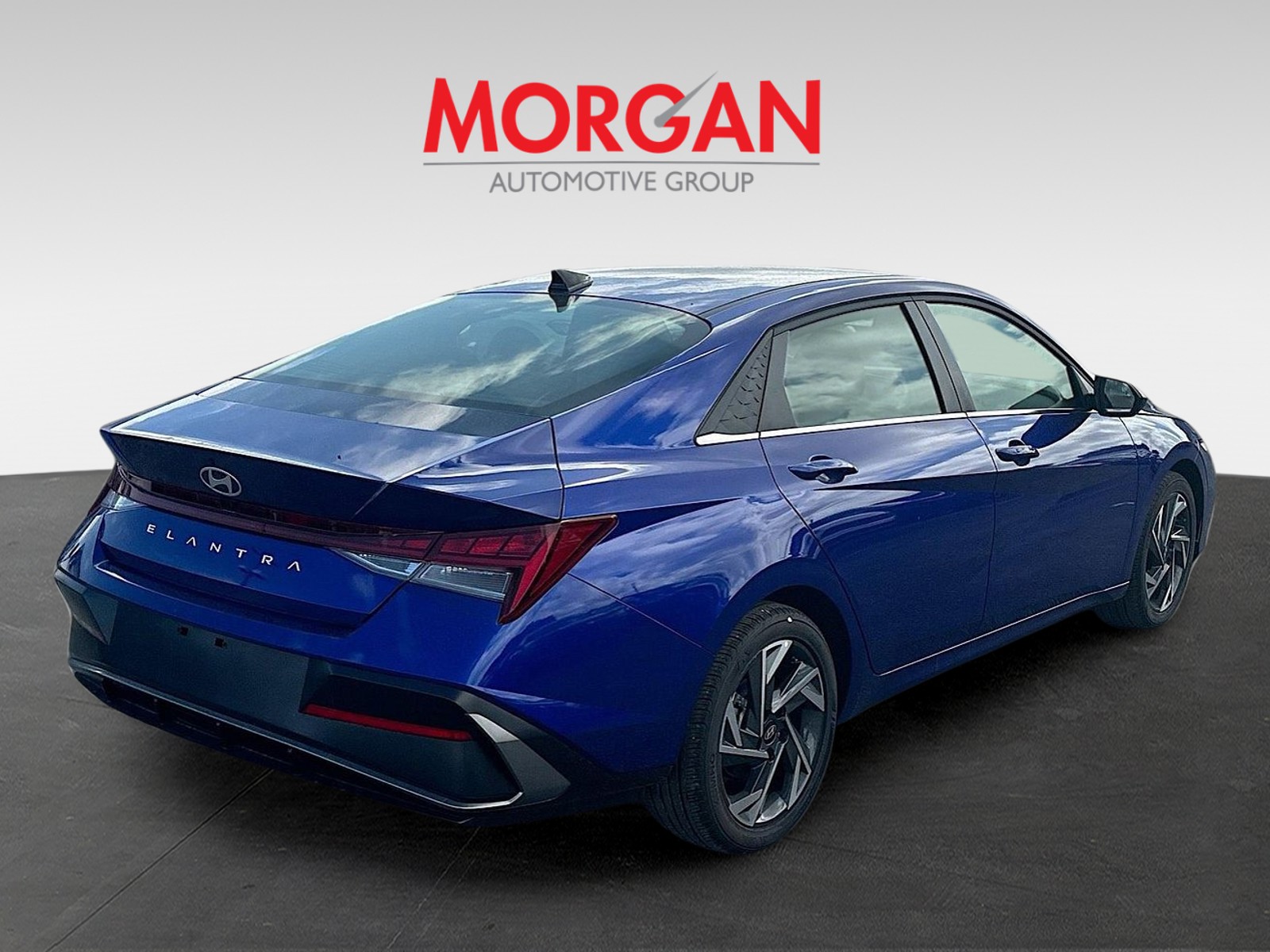 2025 Hyundai ELANTRA - Photo 5