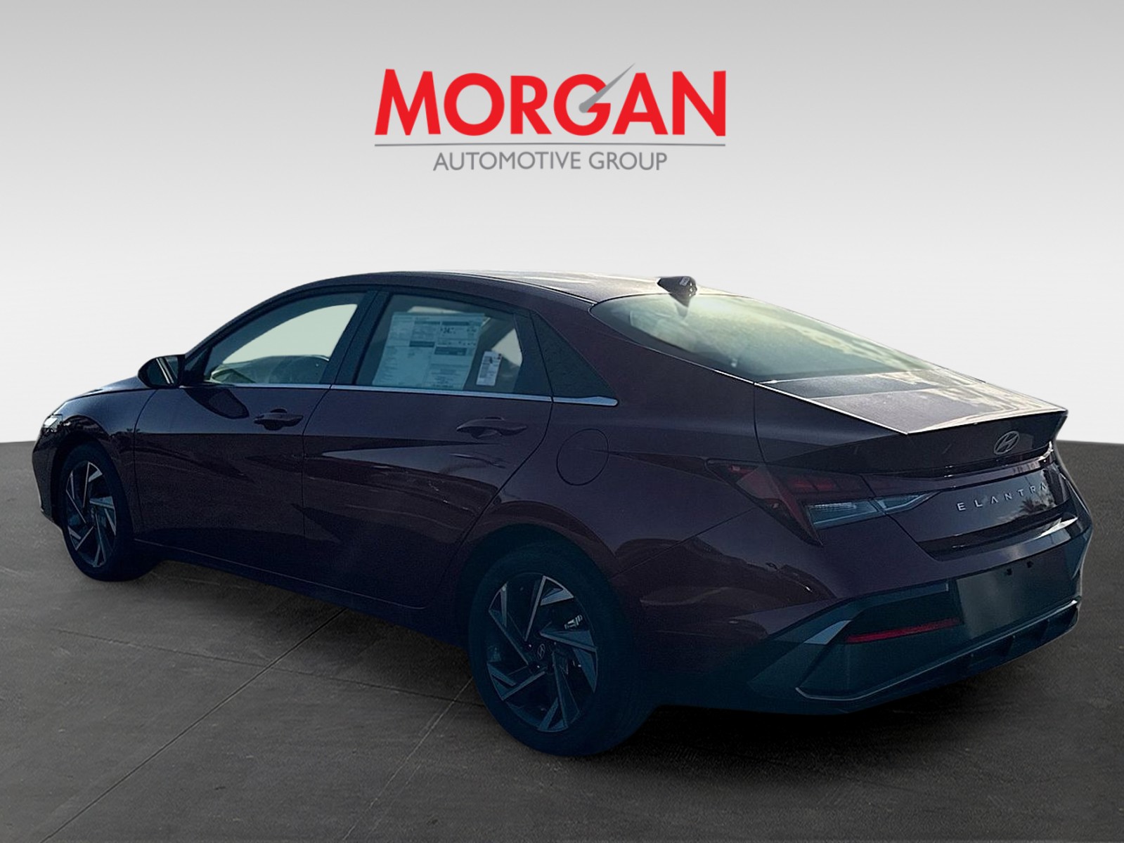 2025 Hyundai ELANTRA - Photo 4