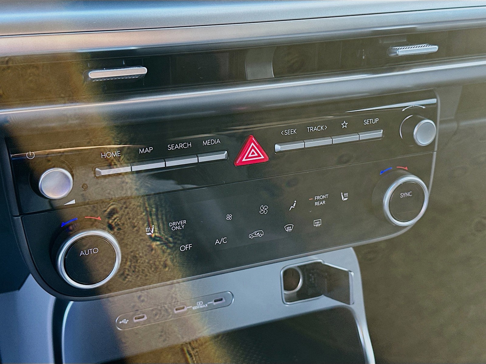 2026 Hyundai IONIQ 9 - Photo 12