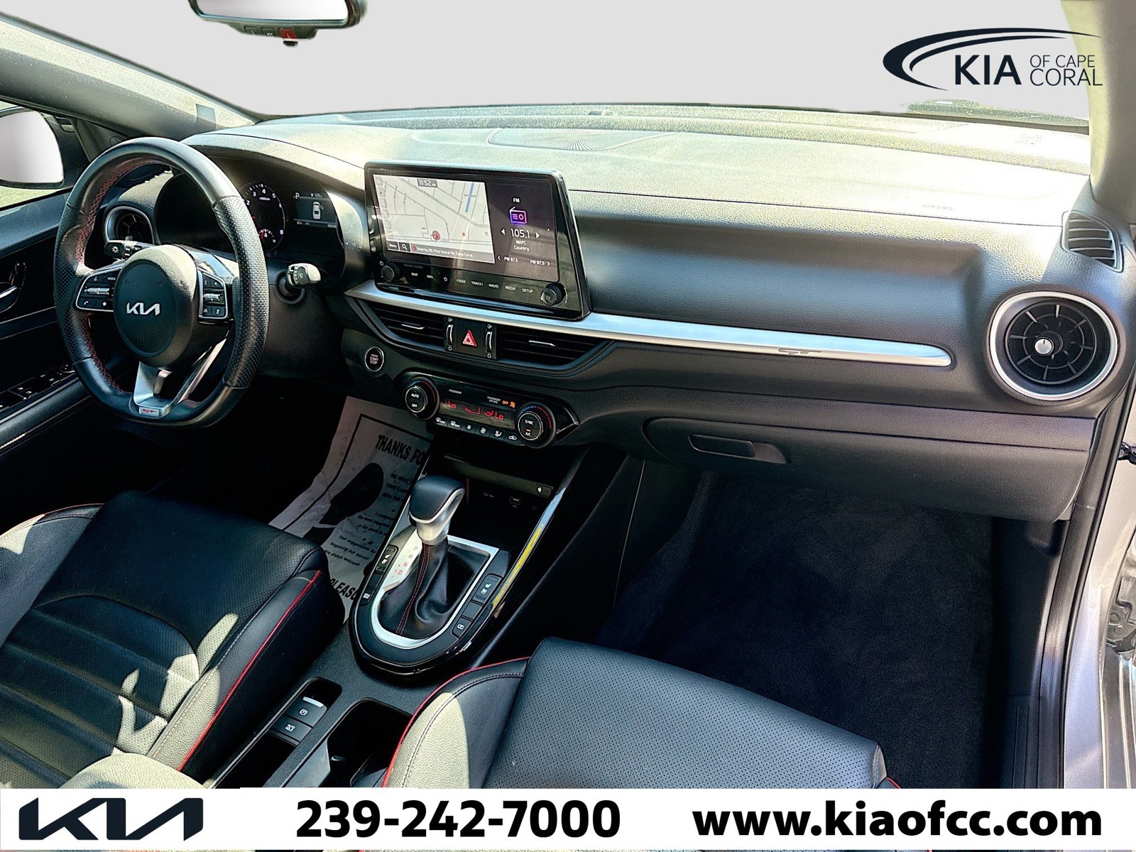 2023 Kia Forte - Photo 13