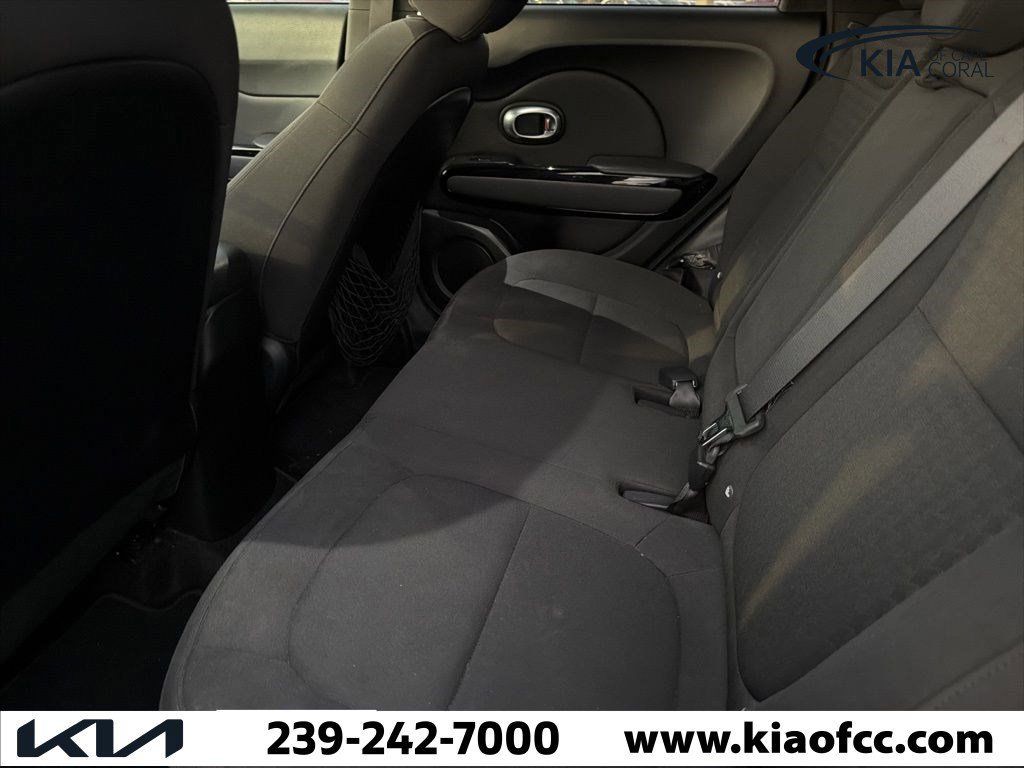 2014 Kia Soul - Photo 11