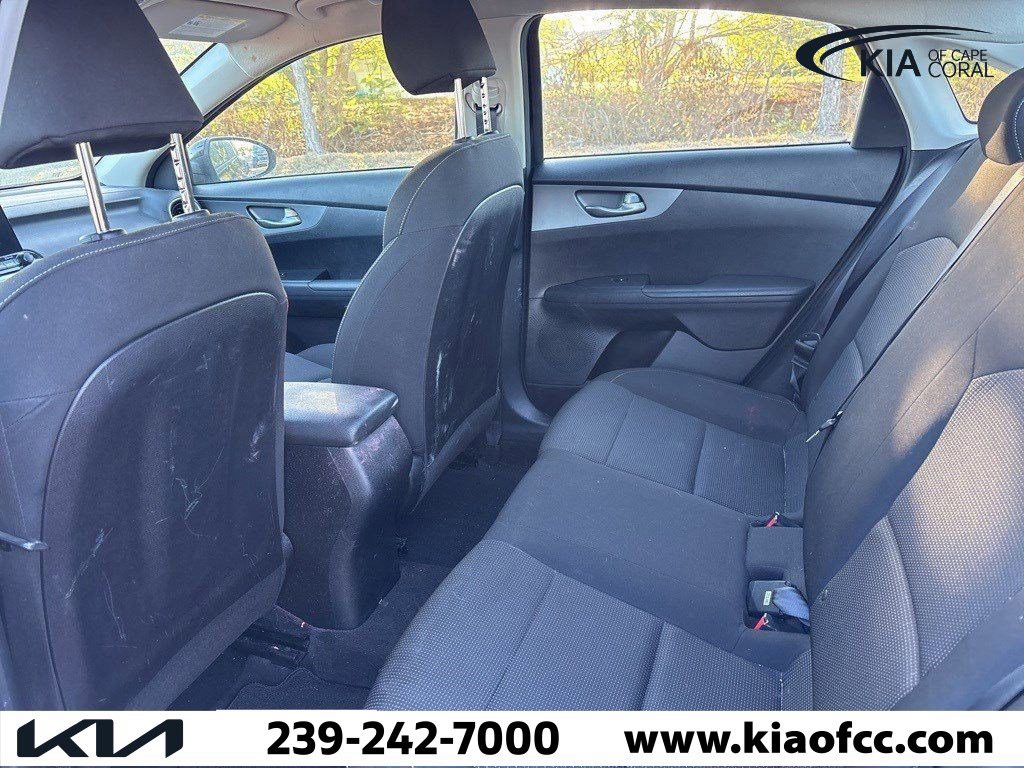 2020 Kia Forte - Photo 12