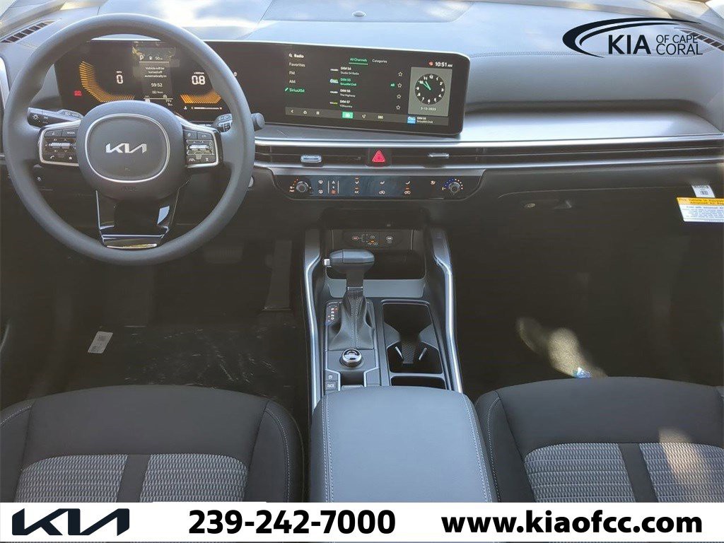 2025 Kia Sorento - Photo 15
