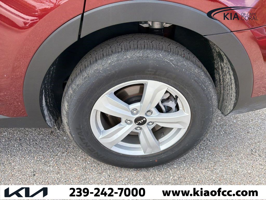 2025 Kia Sorento - Photo 13