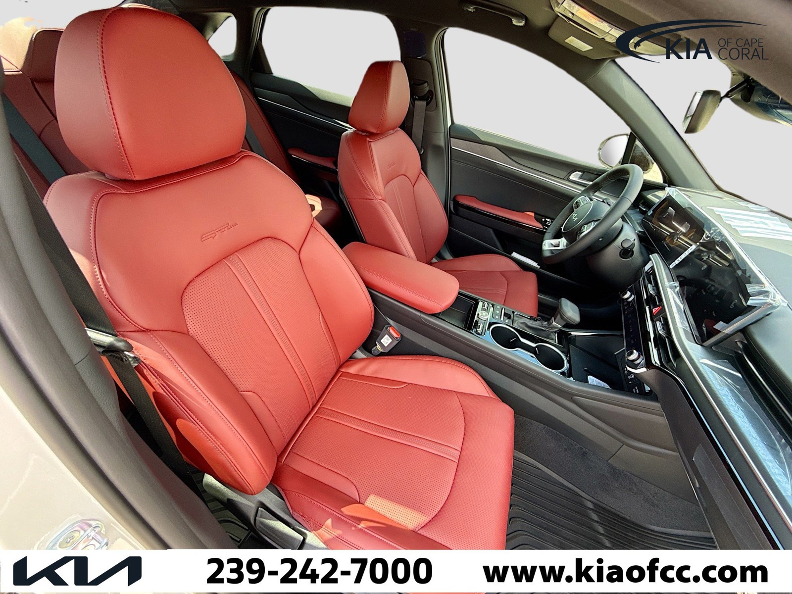 2026 Kia K5 - Photo 8