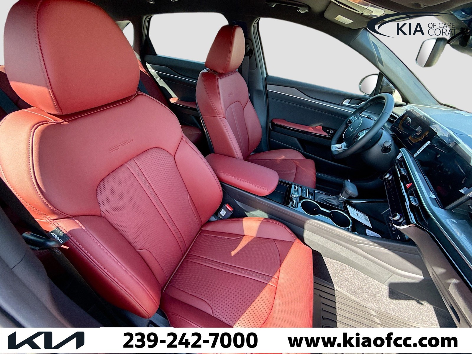 2026 Kia K5 - Photo 8