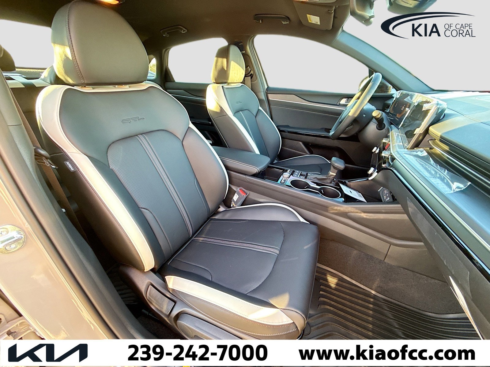 2026 Kia K5 - Photo 14