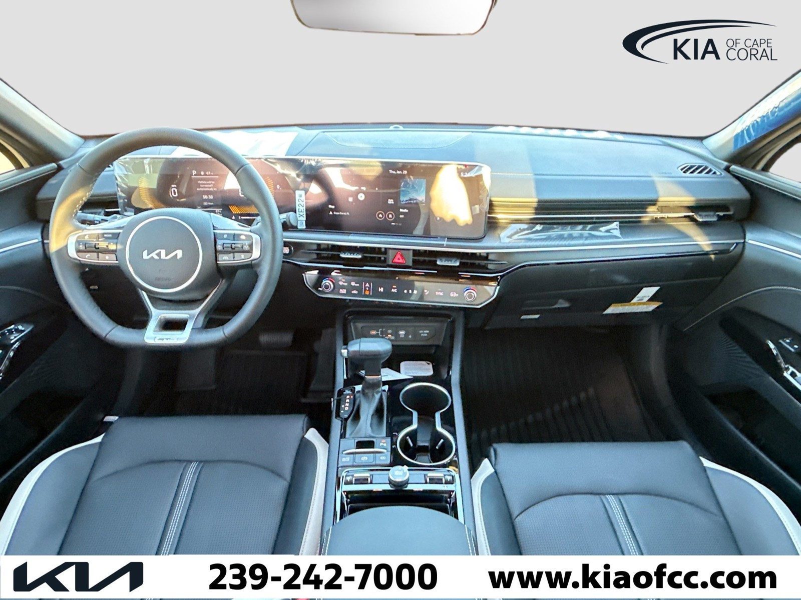 2026 Kia K5 - Photo 15