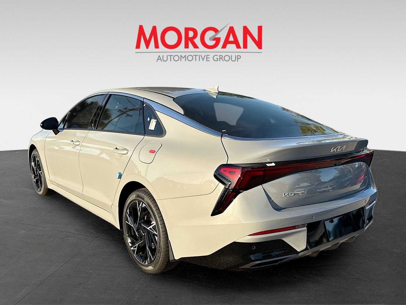 2026 Kia K5 - Photo 4
