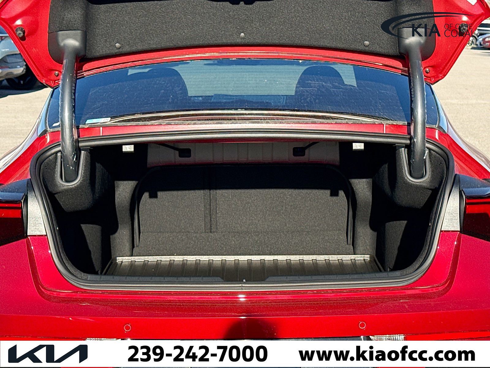 2026 Kia K5 - Photo 10