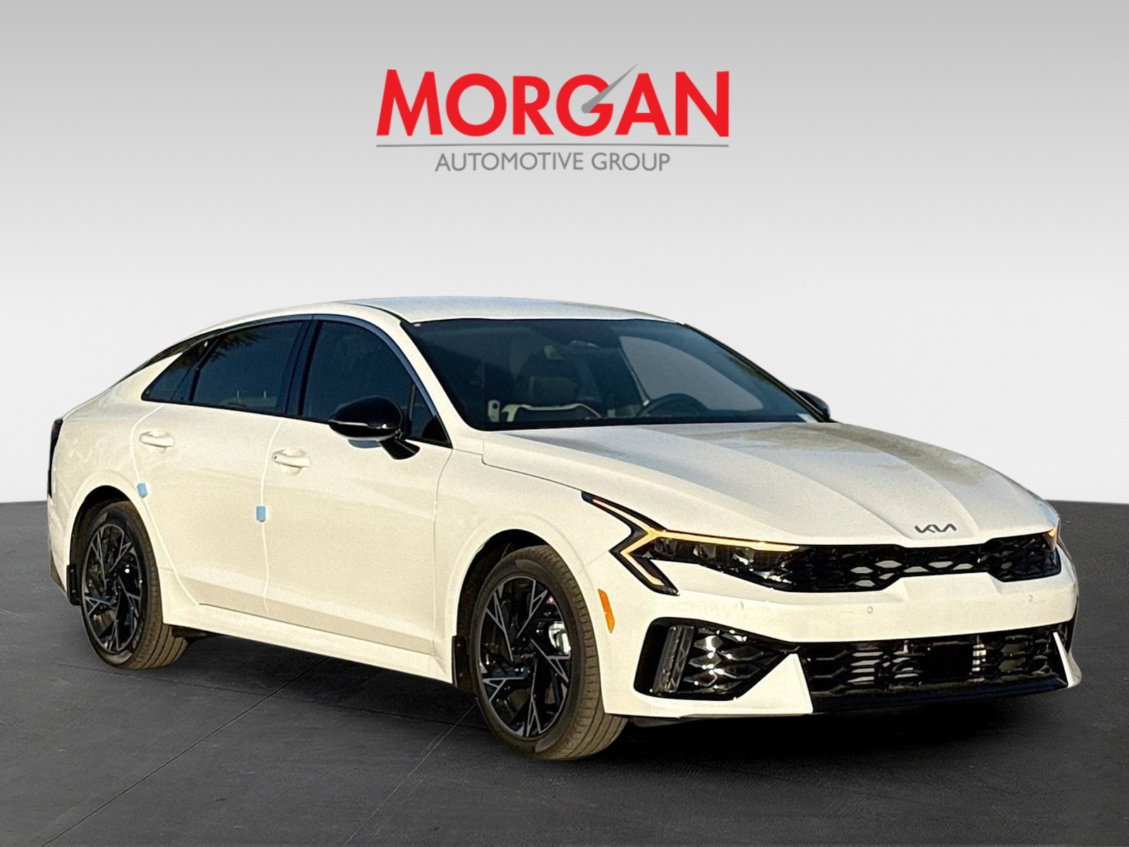 2026 Kia K5 - Photo 2