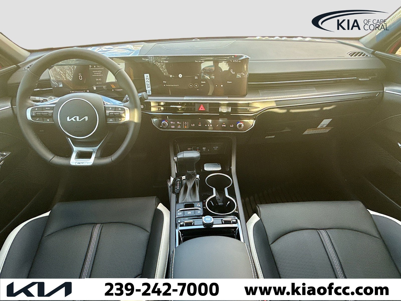 2026 Kia K5 - Photo 14
