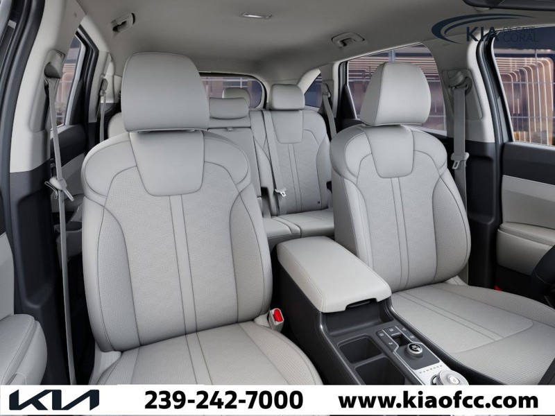 2026 Kia Sorento Hybrid - Photo 15