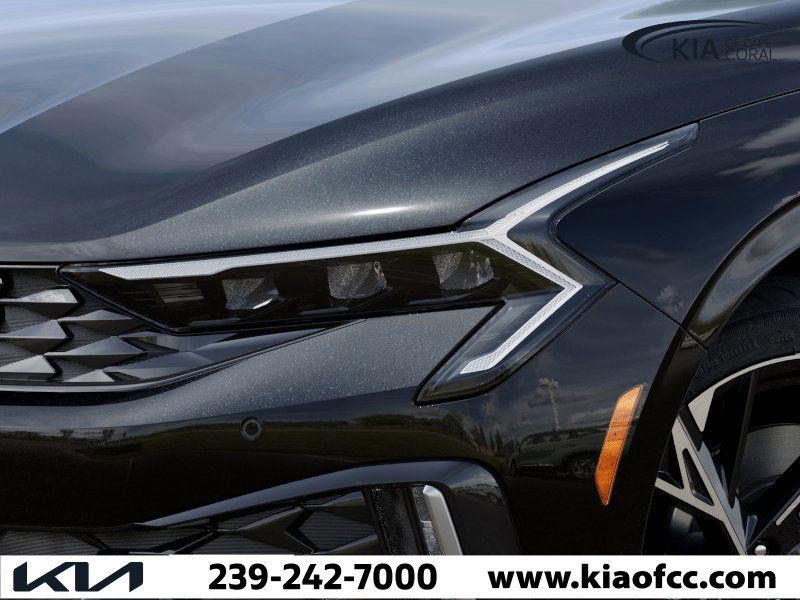 2026 Kia K5 - Photo 11