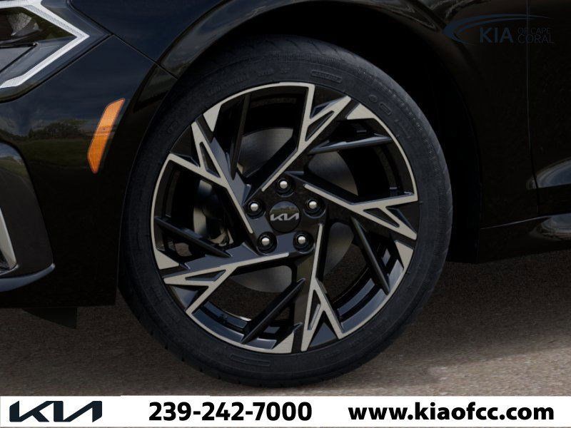2026 Kia K5 - Photo 10