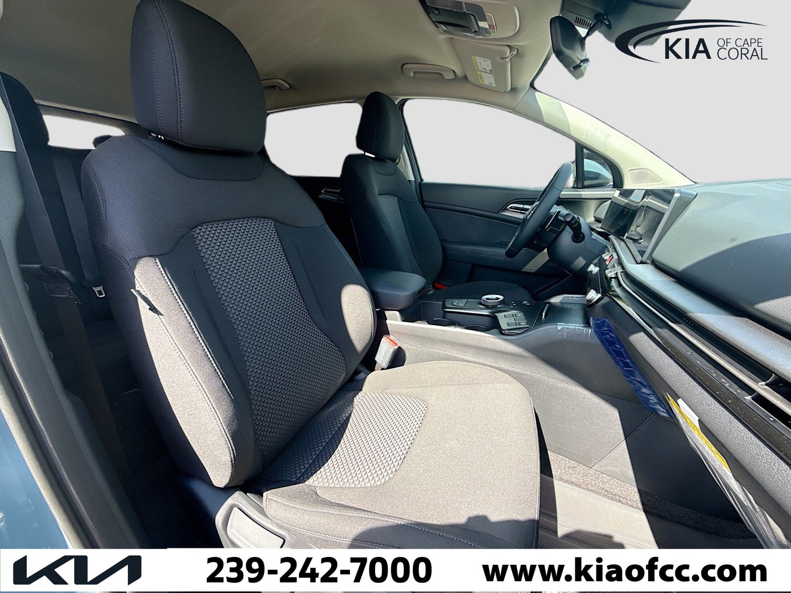 2026 Kia Sportage Hybrid - Photo 7