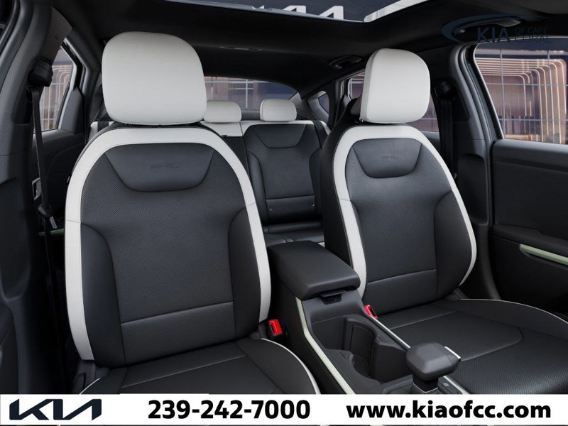 2025 Kia K4 - Photo 15