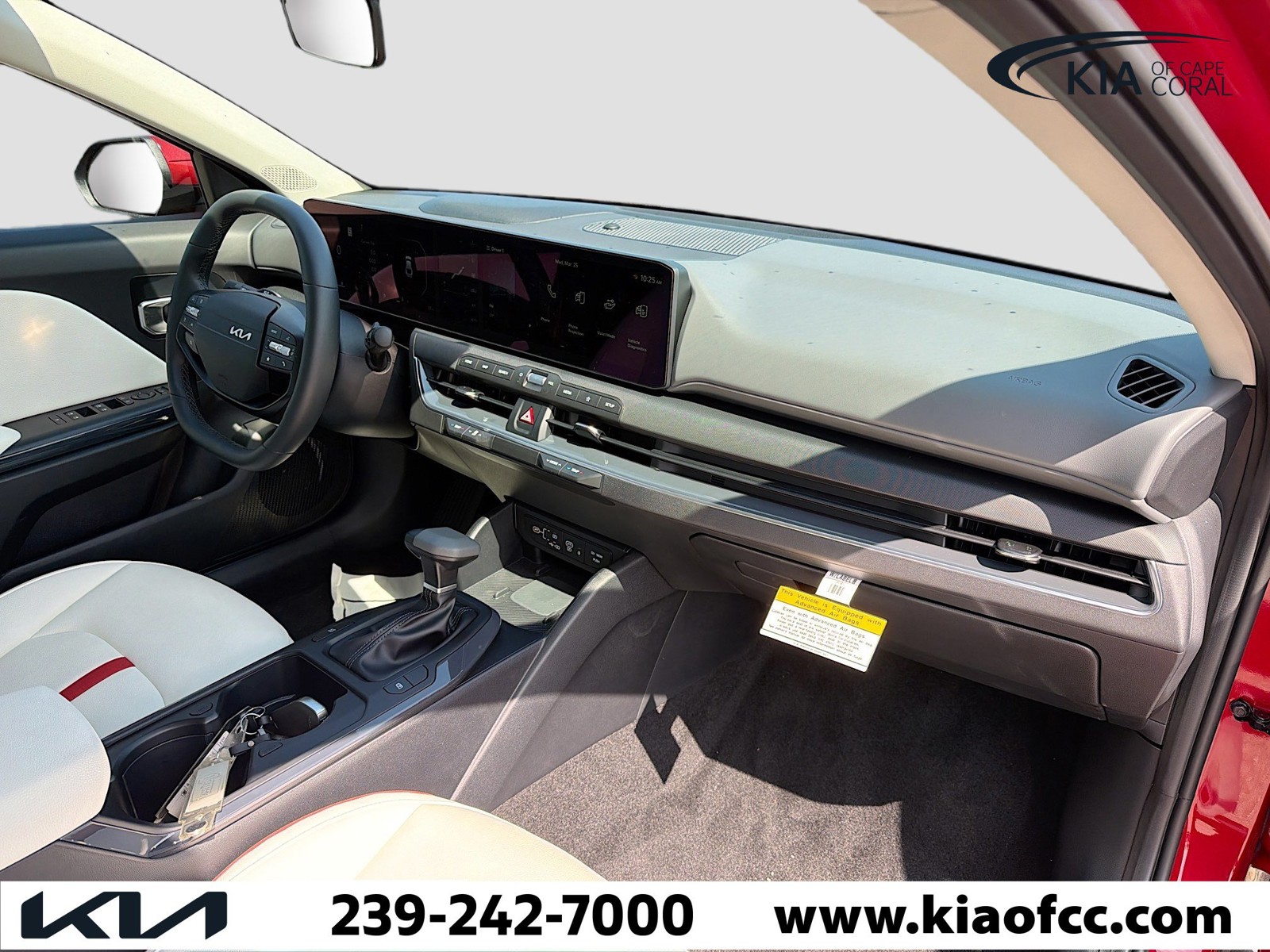 2025 Kia K4 - Photo 13