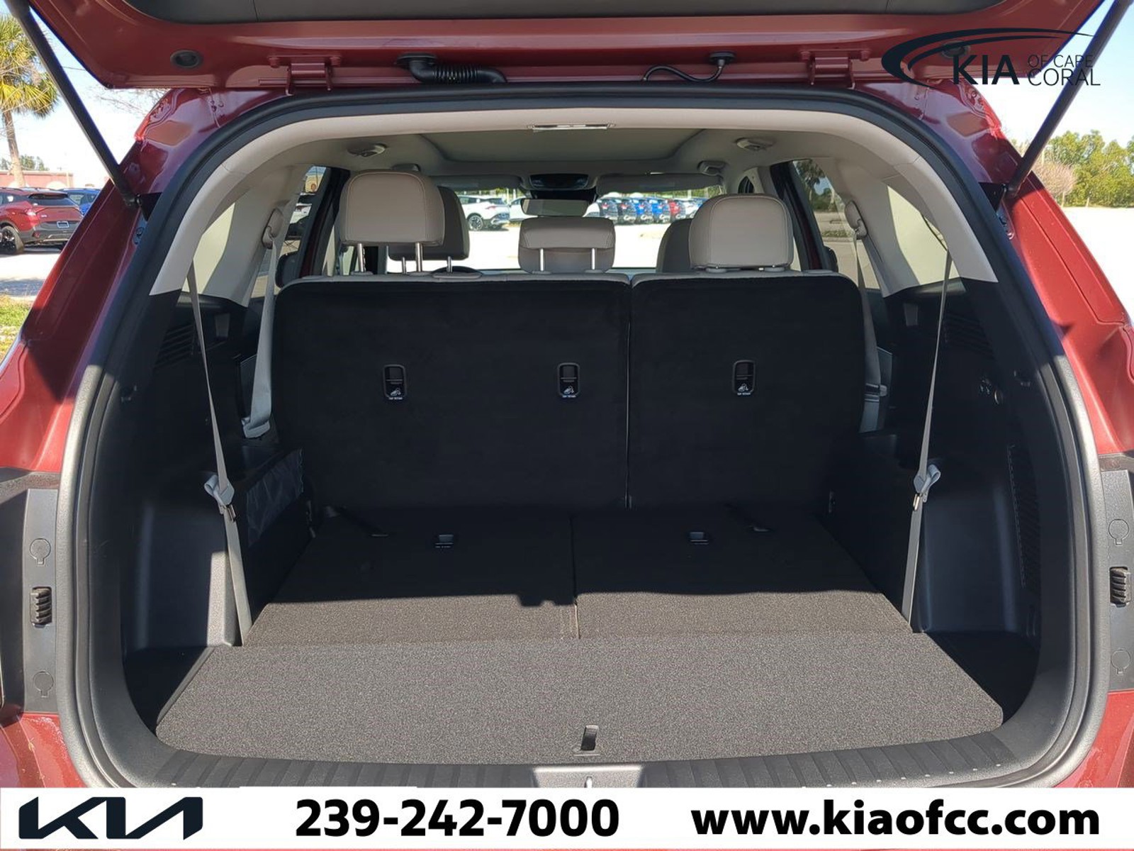 2025 Kia Sorento - Photo 11