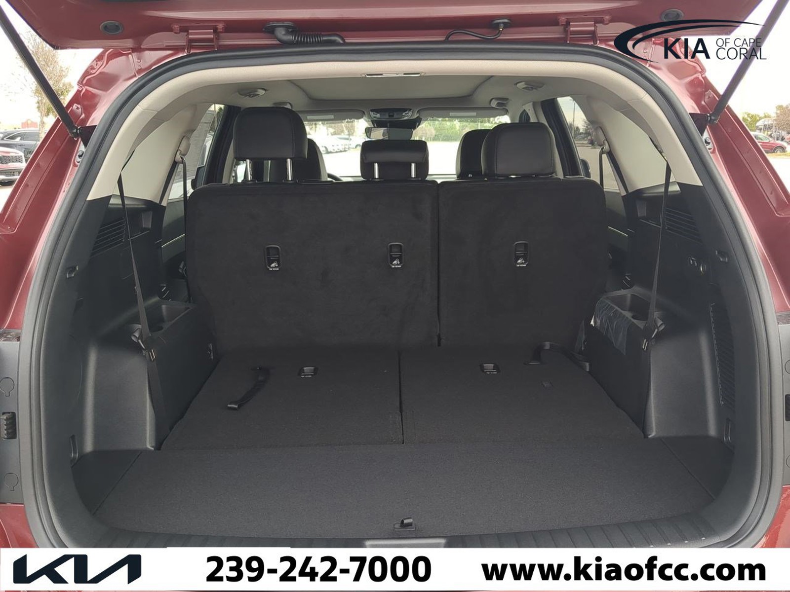 2025 Kia Sorento - Photo 12