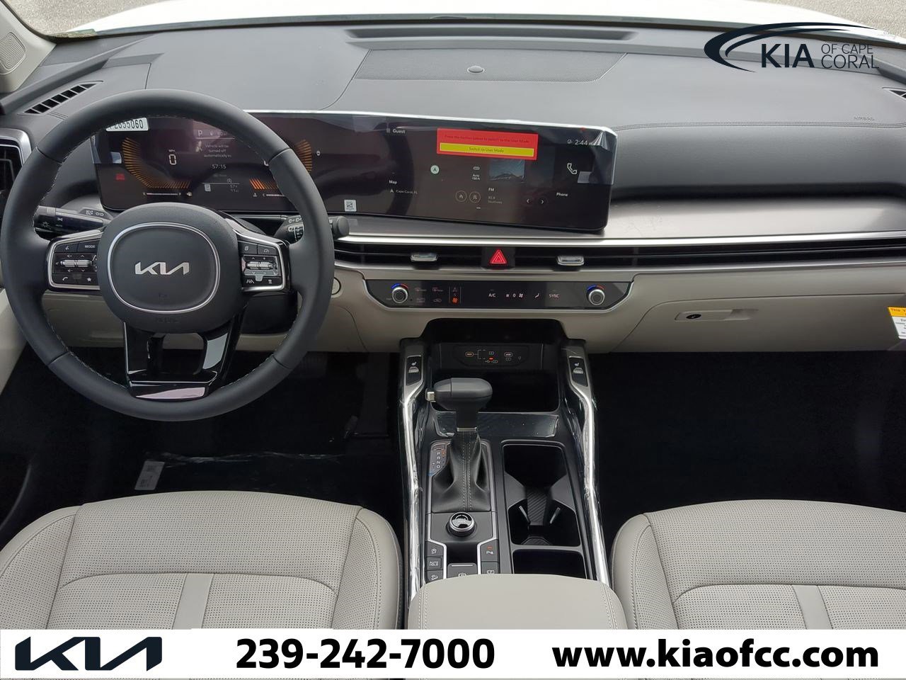 2025 Kia Sorento - Photo 14