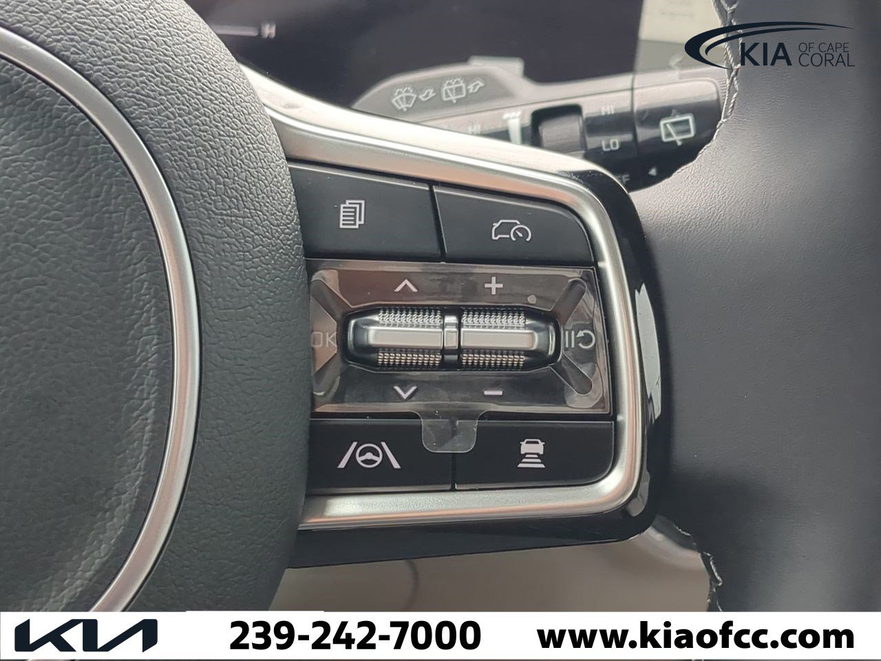 2025 Kia Sorento - Photo 27