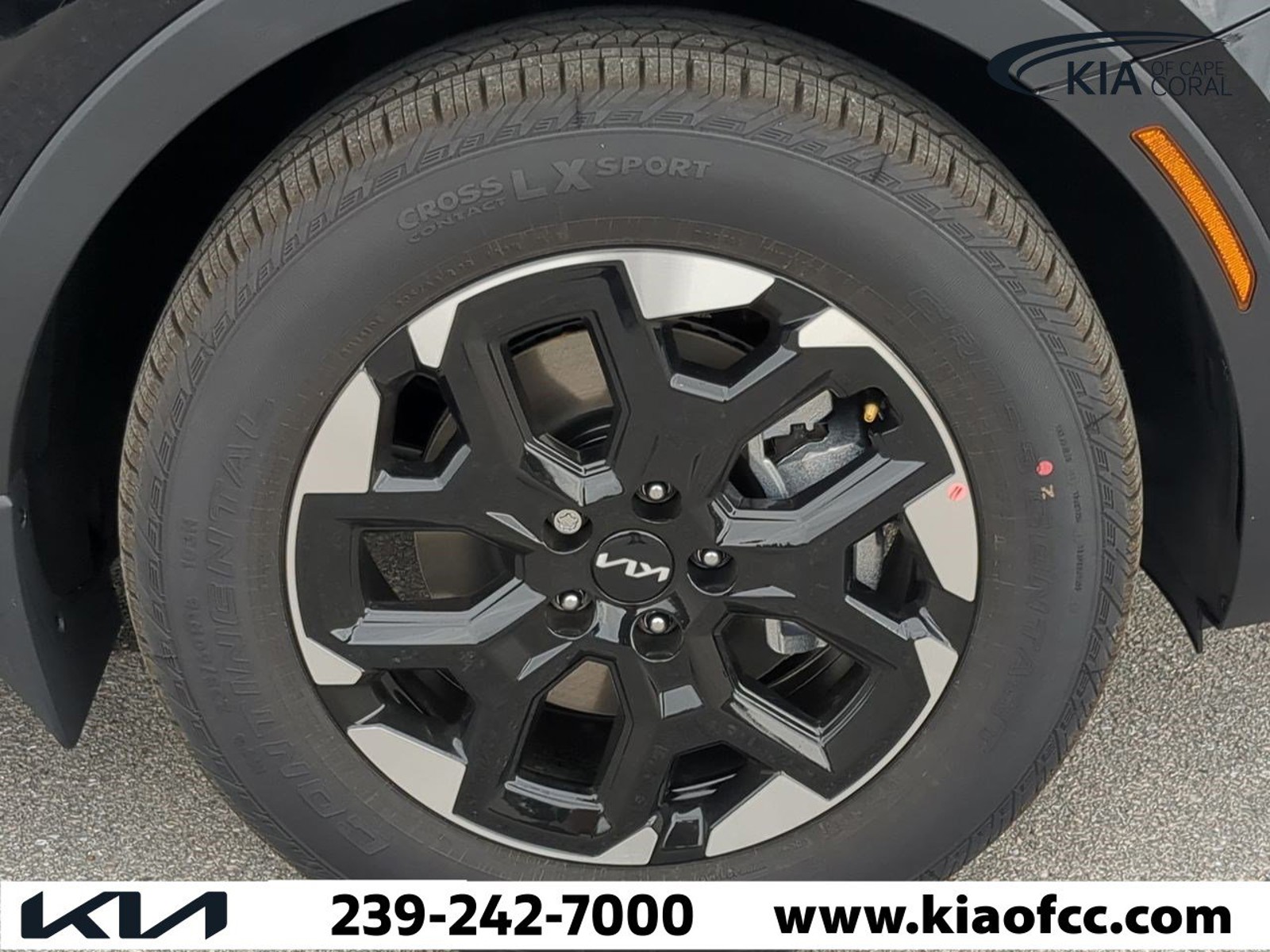 2025 Kia Sorento - Photo 11