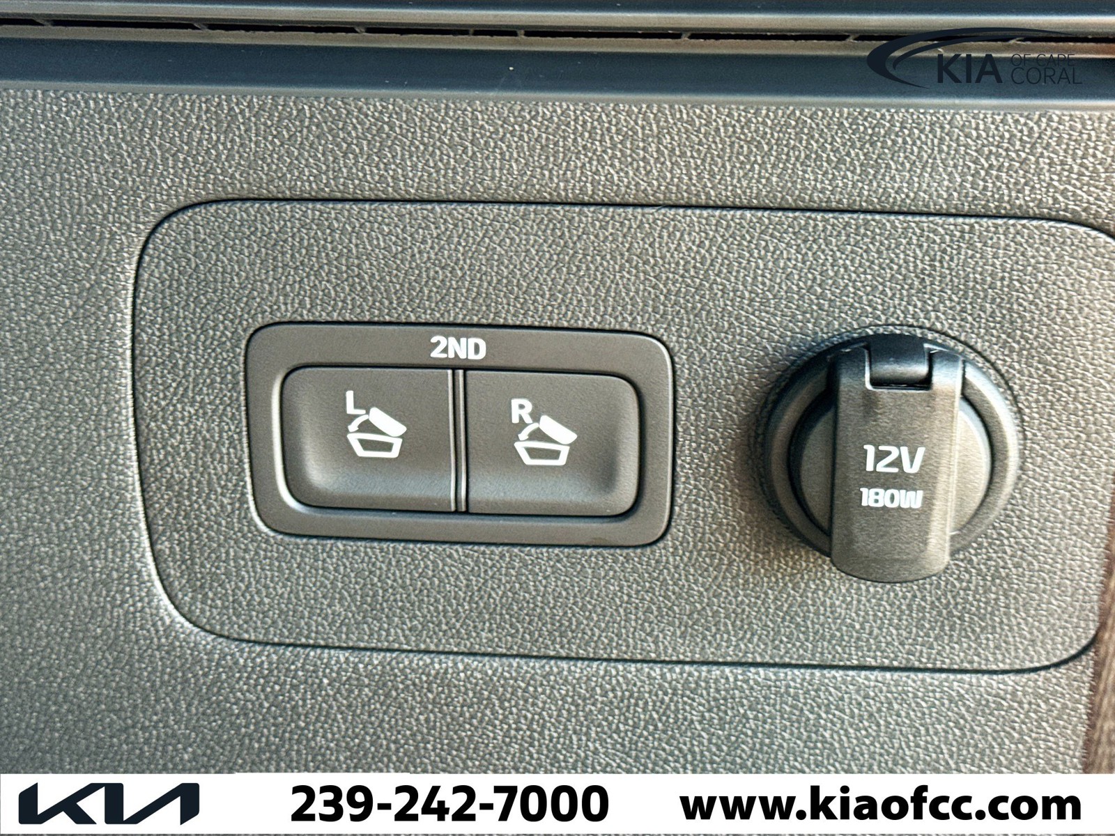 2026 Kia Sorento - Photo 8