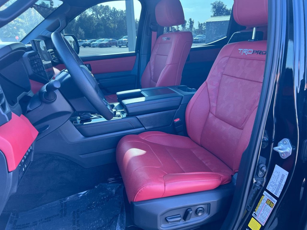 2024 Toyota Tundra 4WD - Photo 12