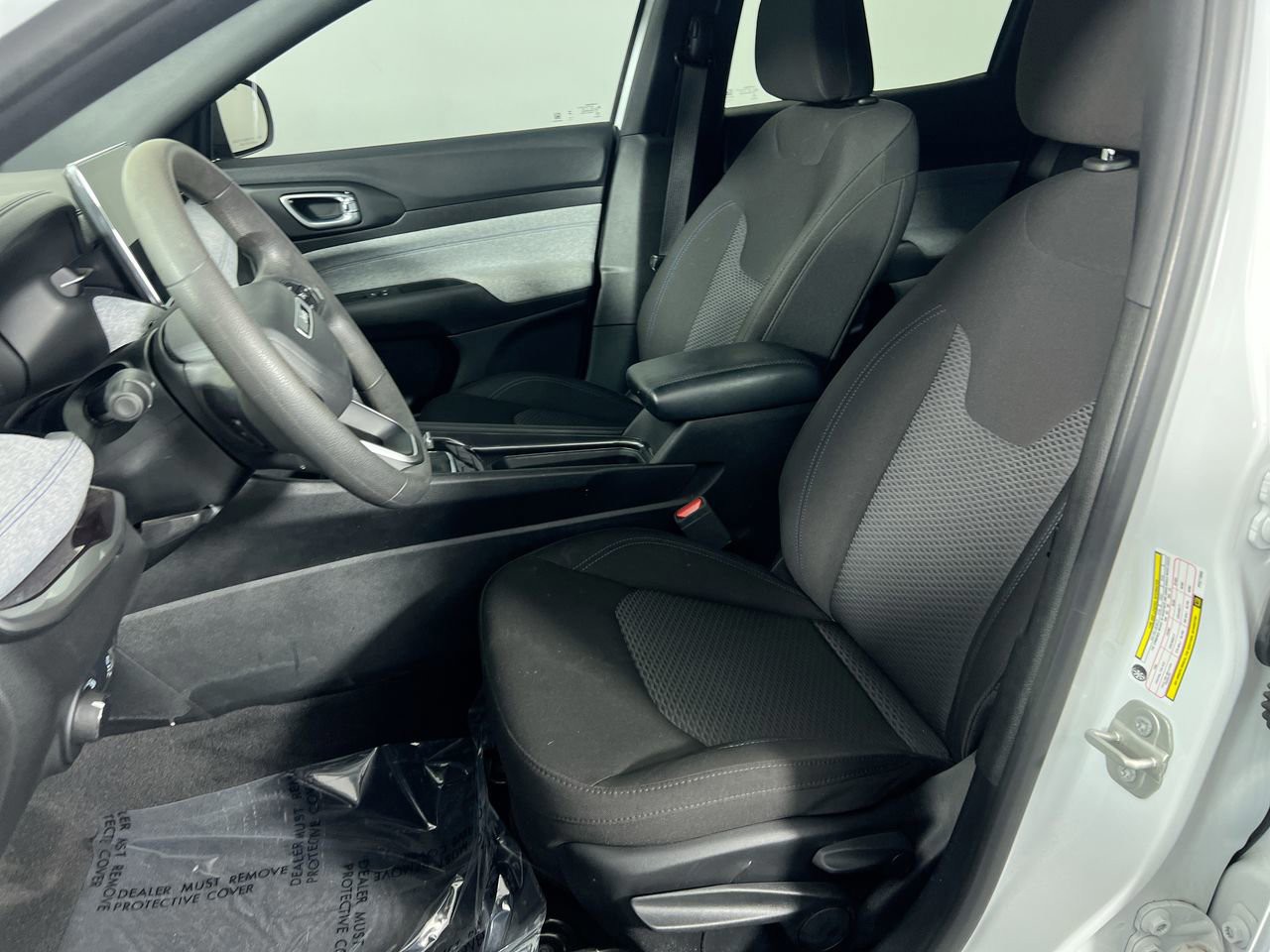 2023 Jeep Compass - Photo 13