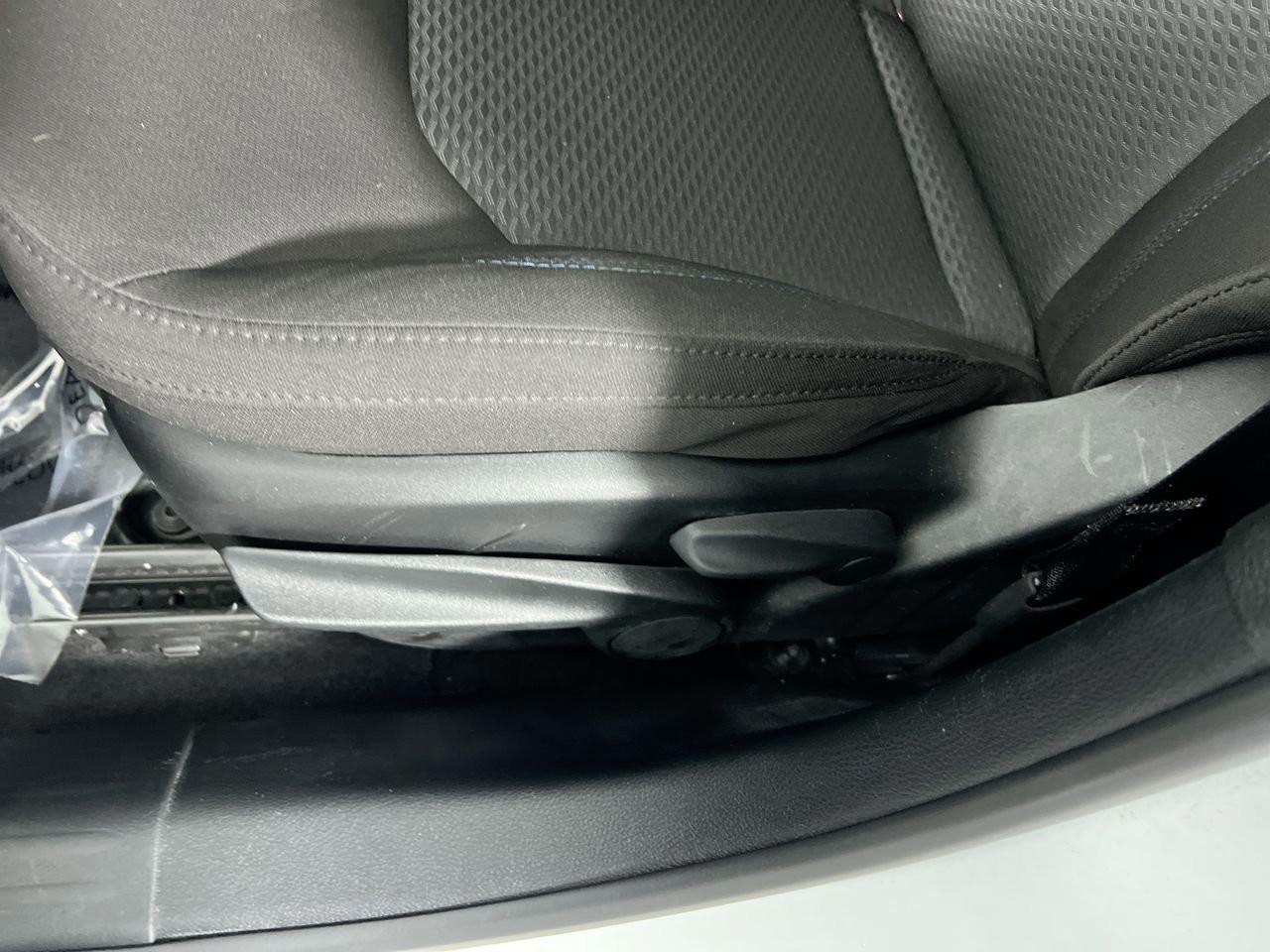 2023 Jeep Compass - Photo 14