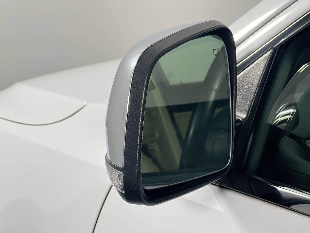 2020 Jeep Grand Cherokee - Photo 11