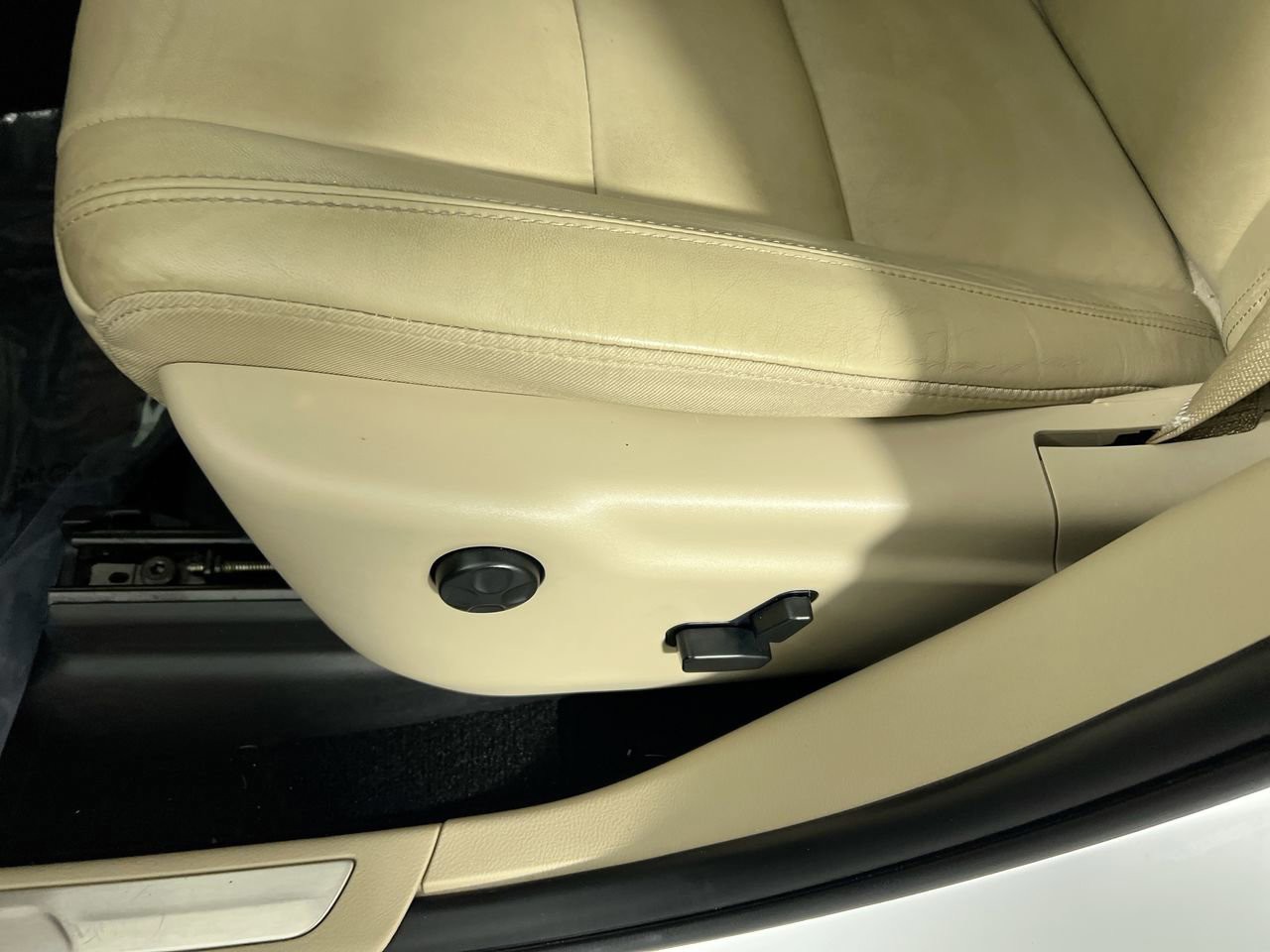 2020 Jeep Grand Cherokee - Photo 14