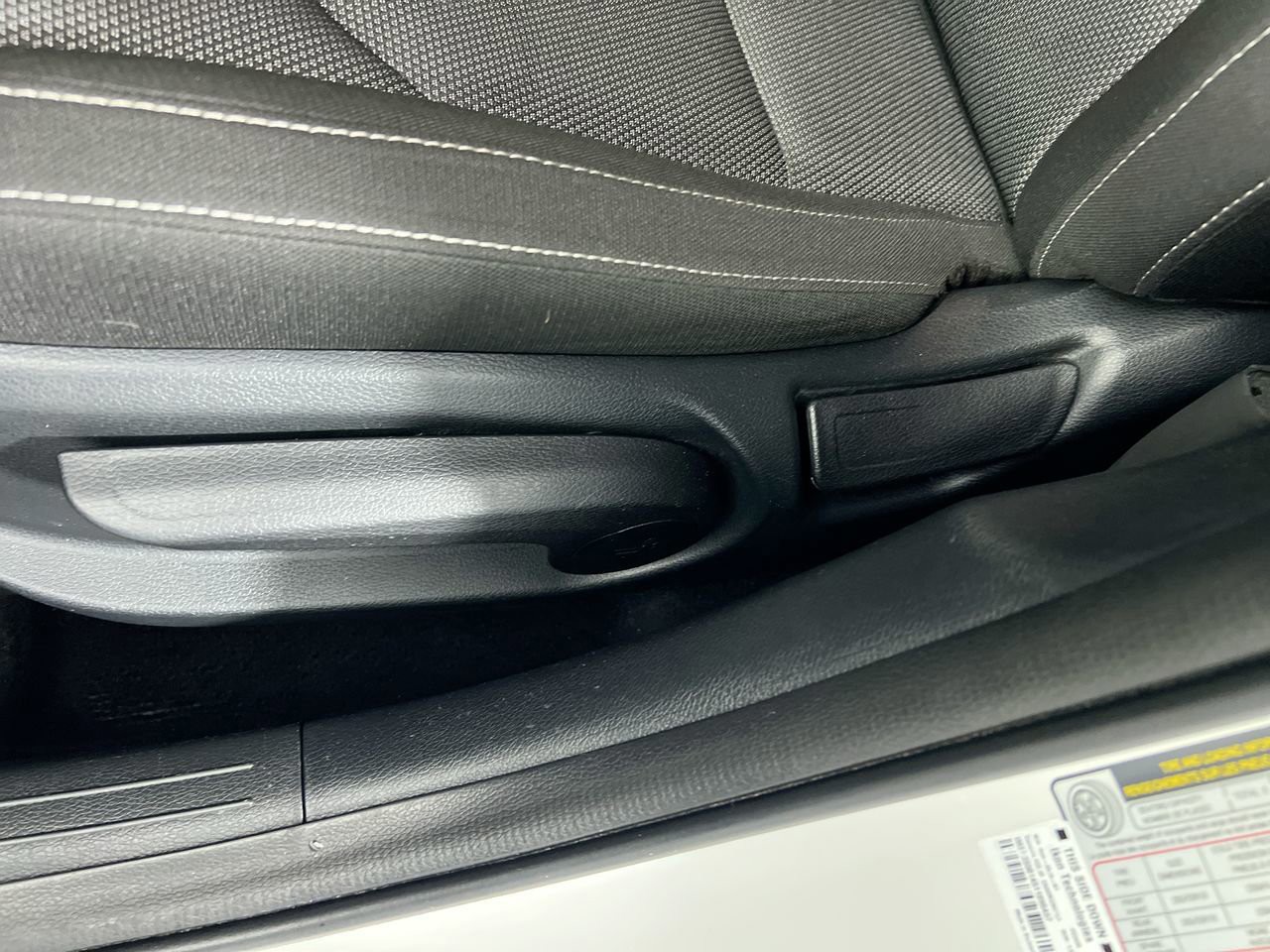 2022 Kia Forte - Photo 14