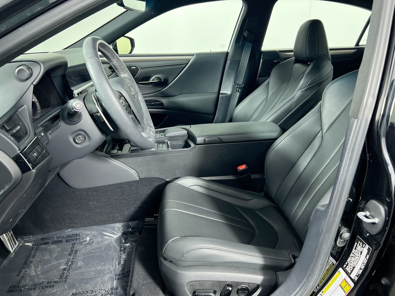 2022 Lexus ES - Photo 12