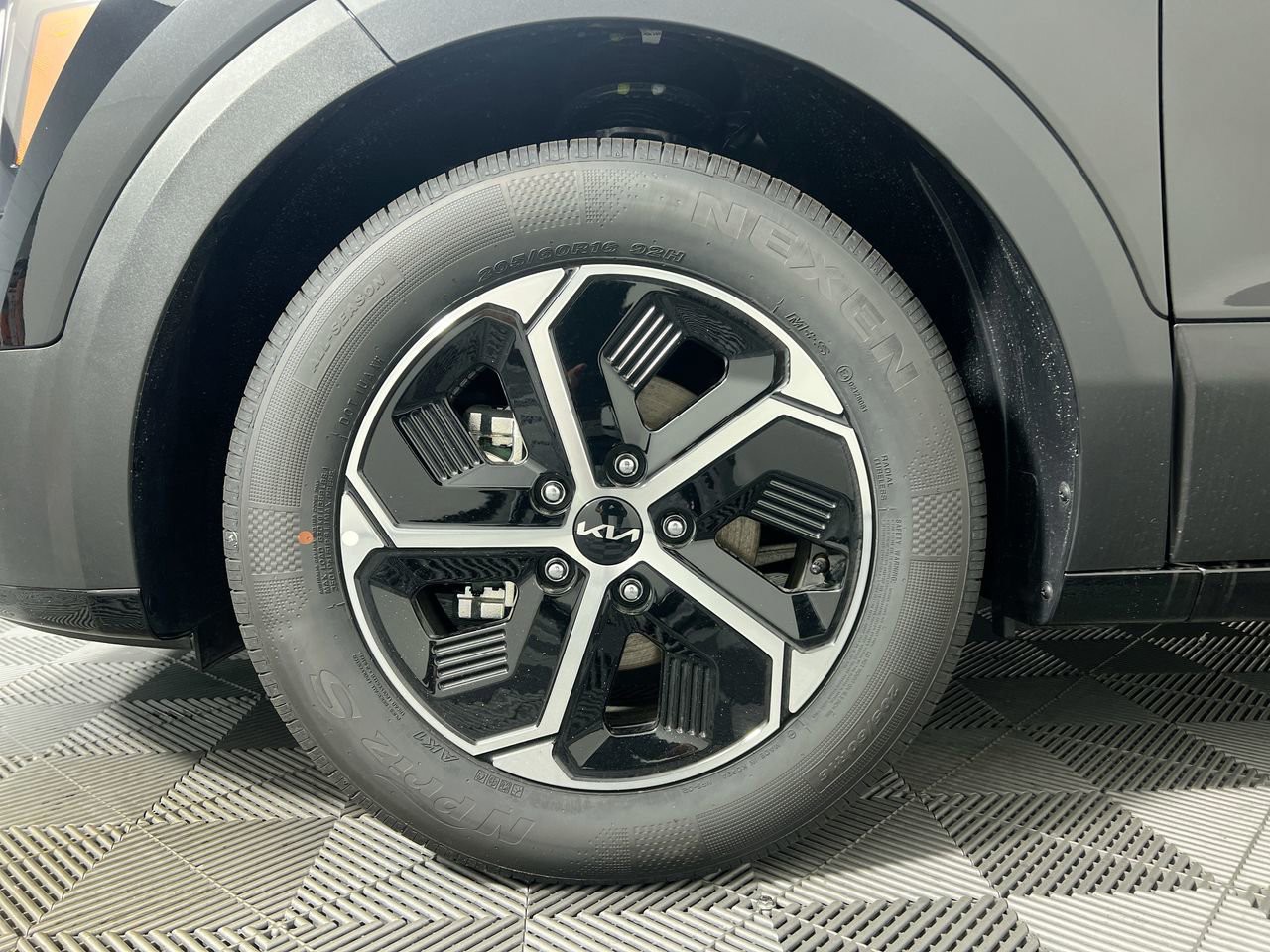 2026 Kia Niro - Photo 13